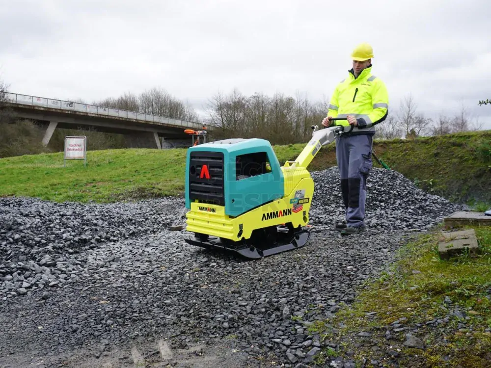 Hydrostatická vibrační deska Ammann APH 65/85