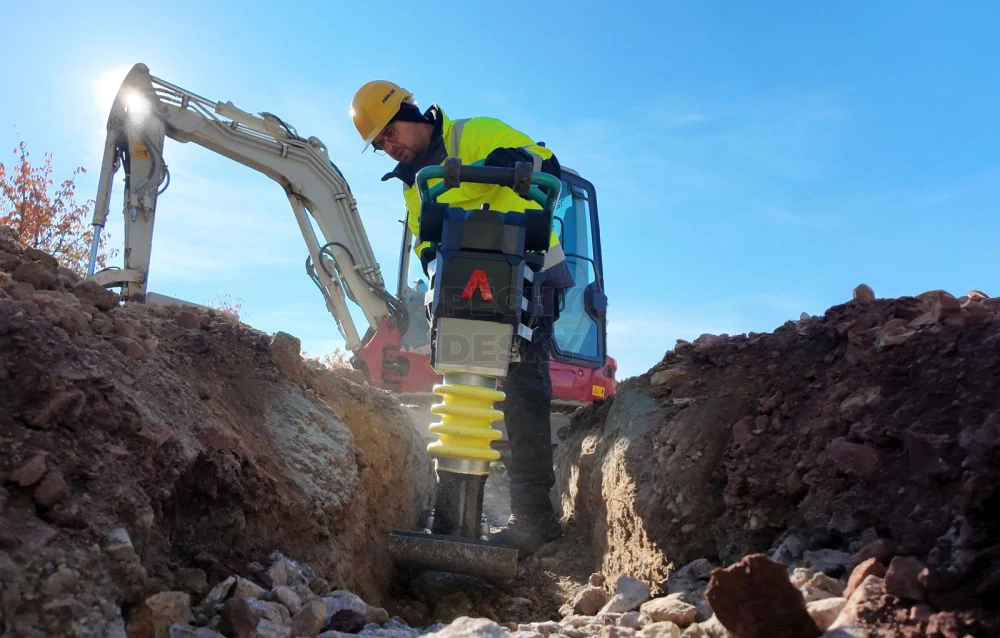 Vibrační pěch Ammann ATR 66