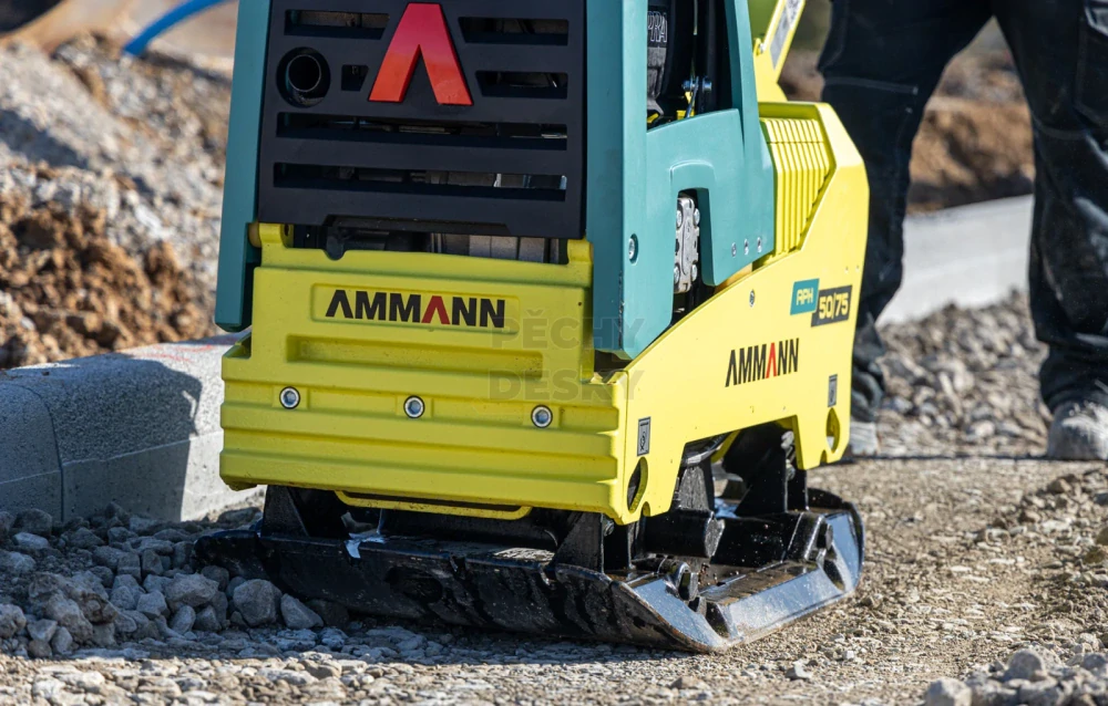 Hydrostatická vibrační deska Ammann APH 50/75